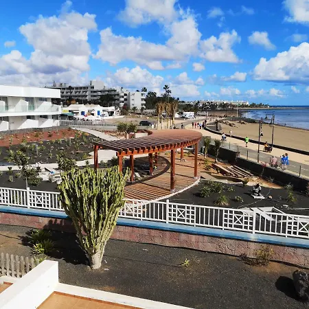 شقة Deluxe Puerto Del Carmen Beachfront *